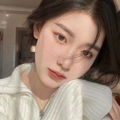 阳台上的坏女孩